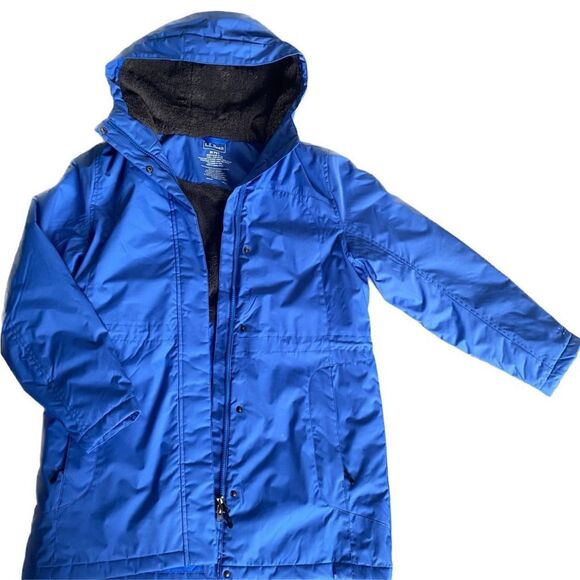 L.L.Bean size Large blue hooded water resistant coat. - Picture 2 of 9